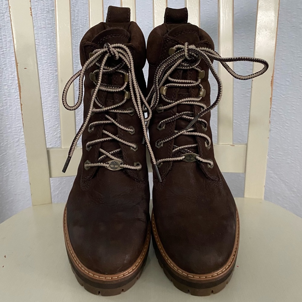 Timberland Courmayeur Valley Lace Up Brown Suede Boots